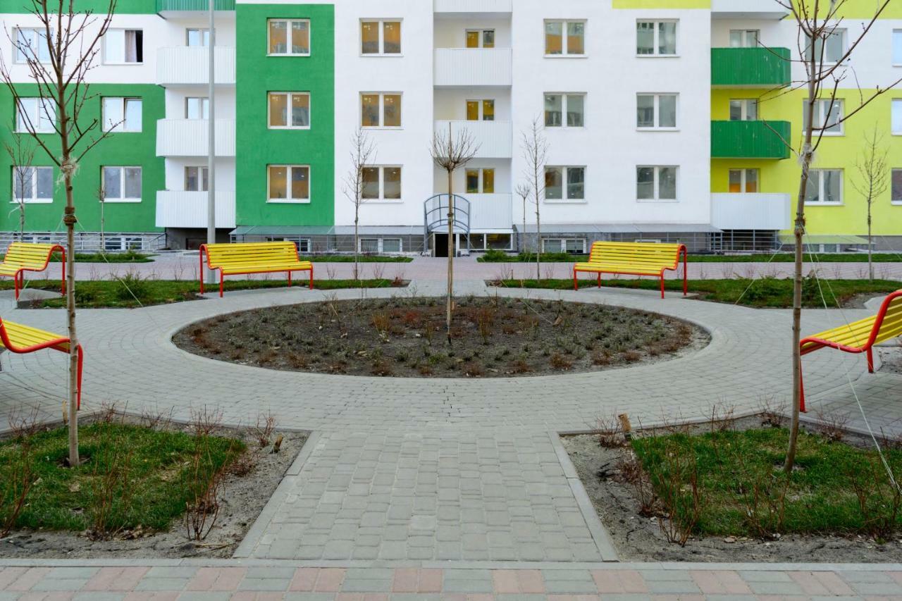 Квартира Подобово На Юлії Здановської, Вднг Kiew Exterior foto