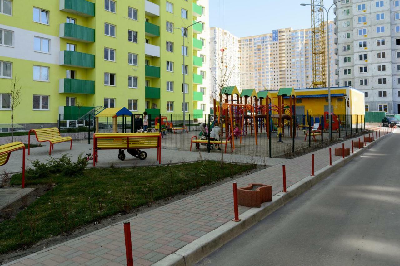 Квартира Подобово На Юлії Здановської, Вднг Kiew Exterior foto
