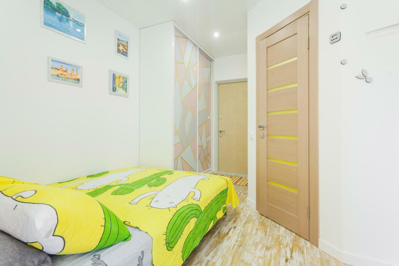 Квартира Подобово На Юлії Здановської, Вднг Kiew Exterior foto